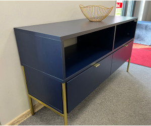 Bergen televizoriaus staliukas (Bergen kolekcija) Ekspozicija